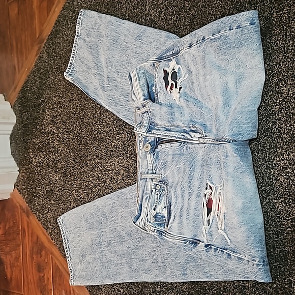 AMERICAN EAGLE 90s Boyfriend Denim - Picture 2 of 3